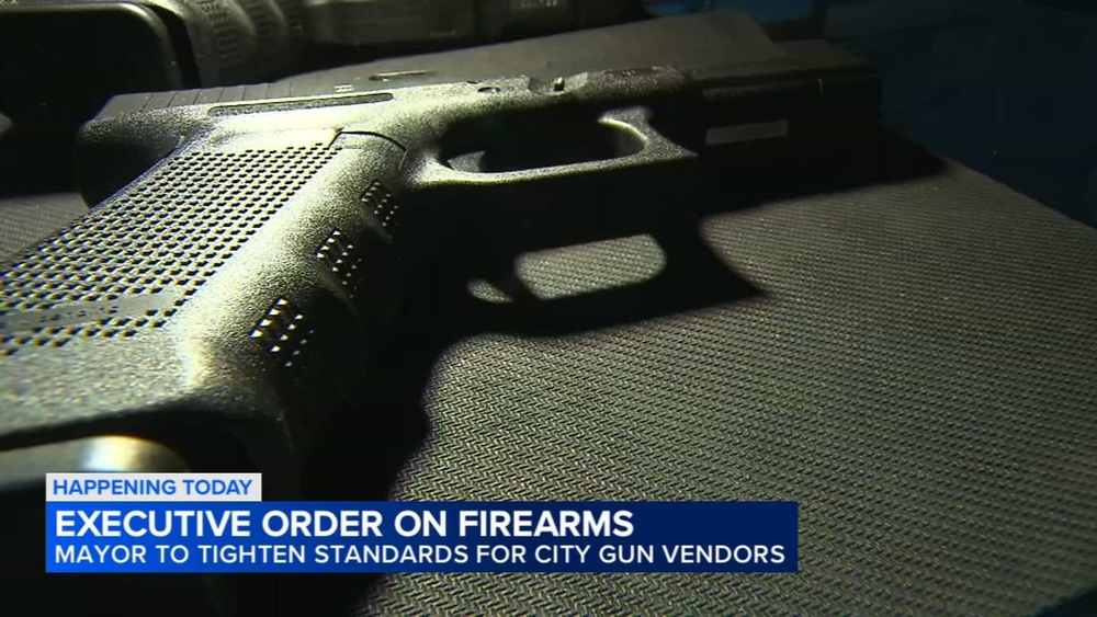 Mayor Johnson to sign executive order on guns
