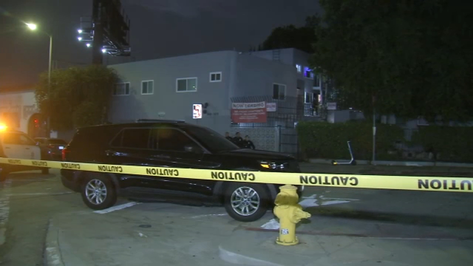 3 men found shot to death inside Hollywood apartment after welfare check
