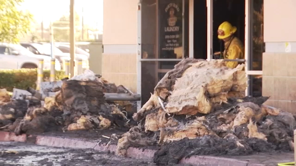 Madera laundromat destroyed by fire, officials say