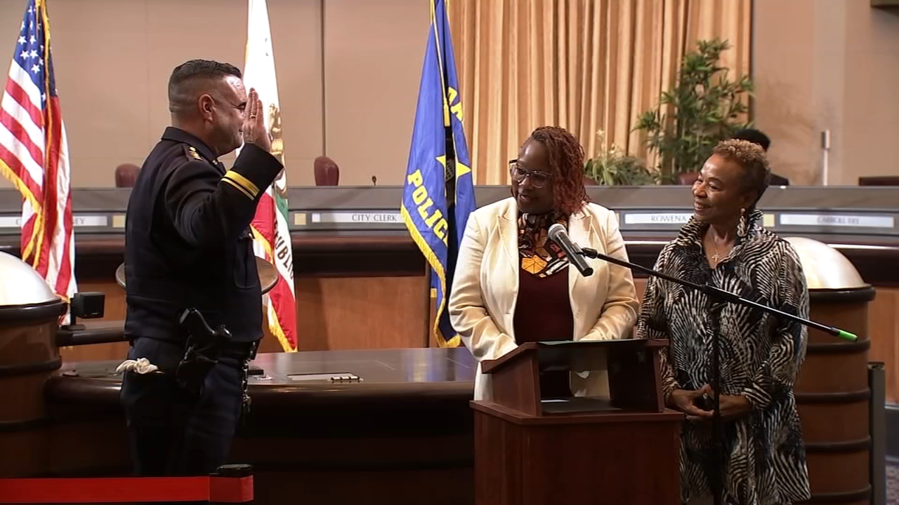 Oakland mayor swears in James Beere as new police chief