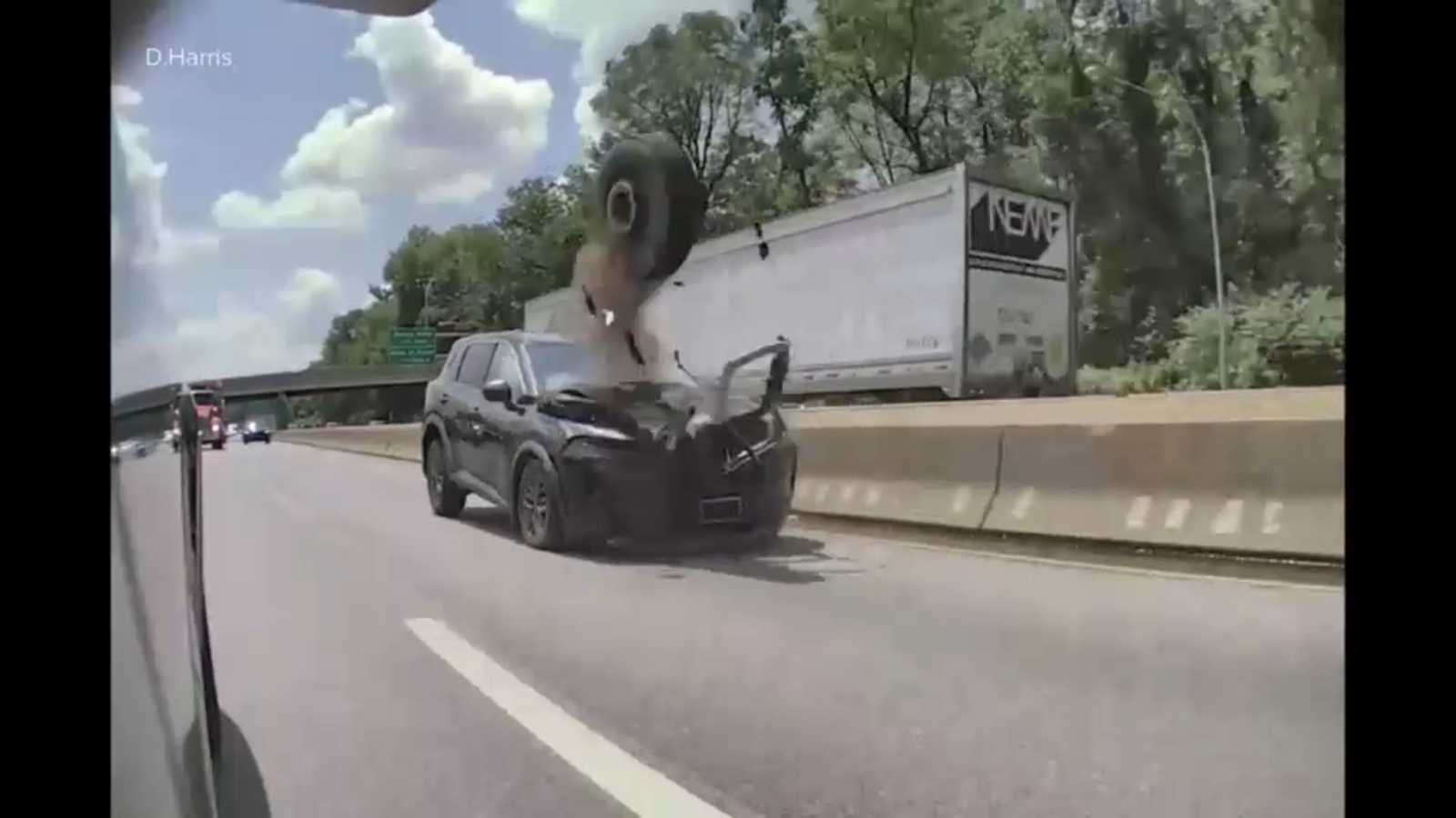 Video captures tire flying across I-76 before slamming into SUV in Philadelphia