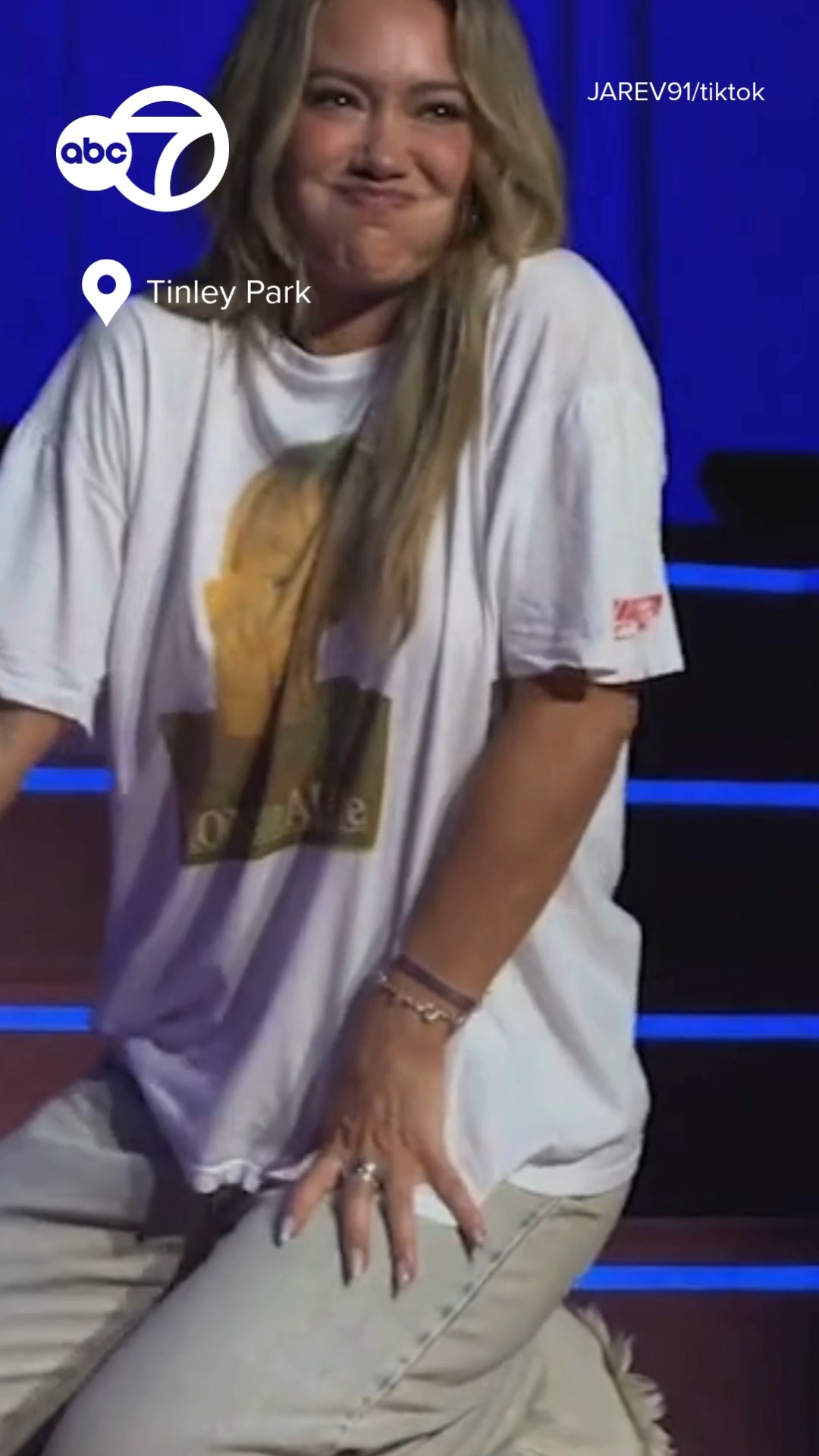 Hilary Duff takes Malort shot while performing in Chicago area