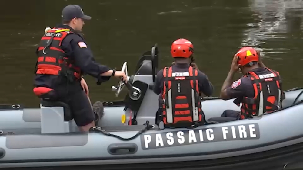 Search continues for 10-year-old girl who disappeared in Passaic River