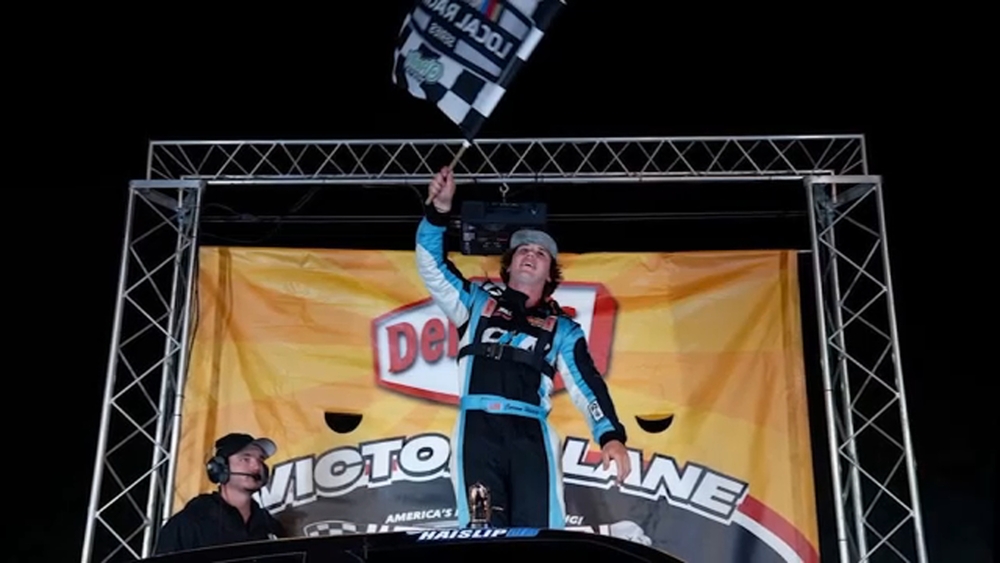 Raleigh teenager is making his mark at Wake County Speedway