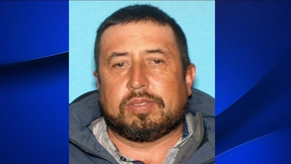 Suspect in deadly Reedley hit-and-run turns himself in at Mexico border, police say