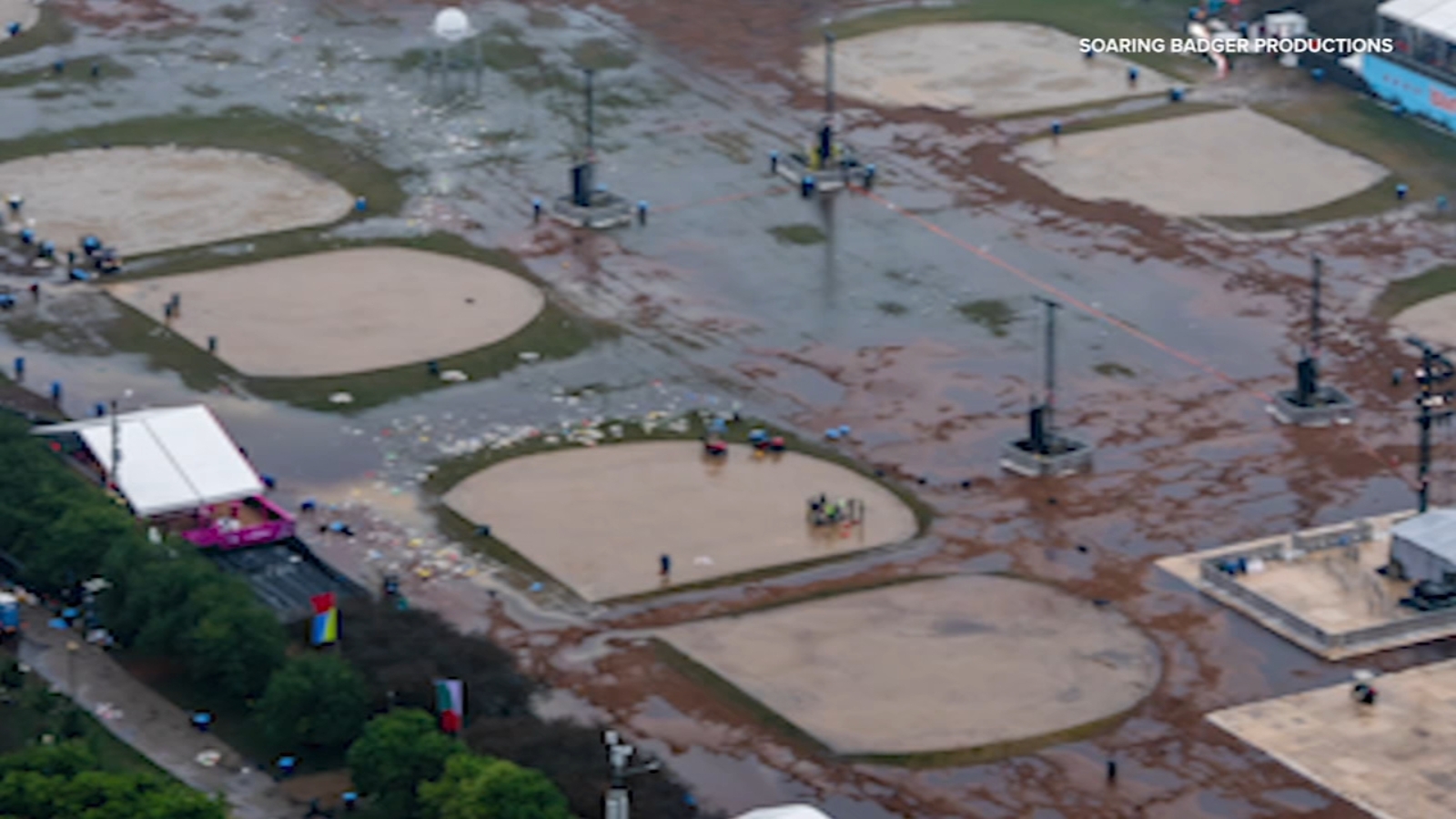 Lollapalooza day 3 set to be another muddy mess at Chicago's Grant Park | LIVE Updates - ABC7 Chicago