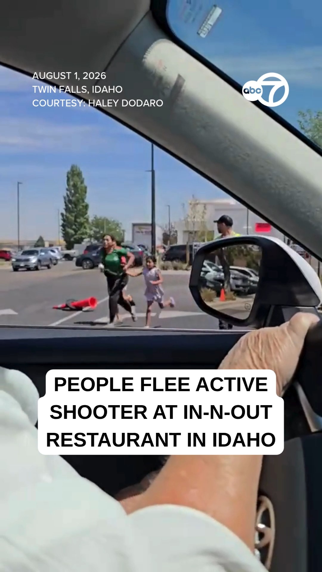 People flee shooter at In-N-Out in Idaho