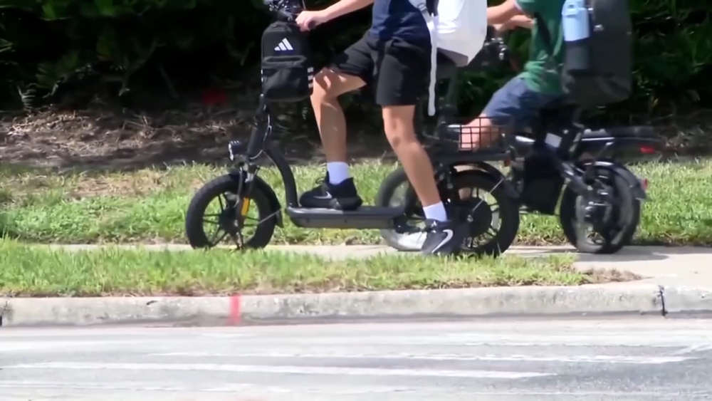 Part 2 - Our Chicago:E-bike safety, injuries and legislation to regulate them