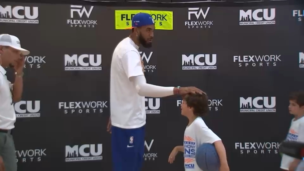 Karl-Anthony Towns spends day hosting youth basketball camp