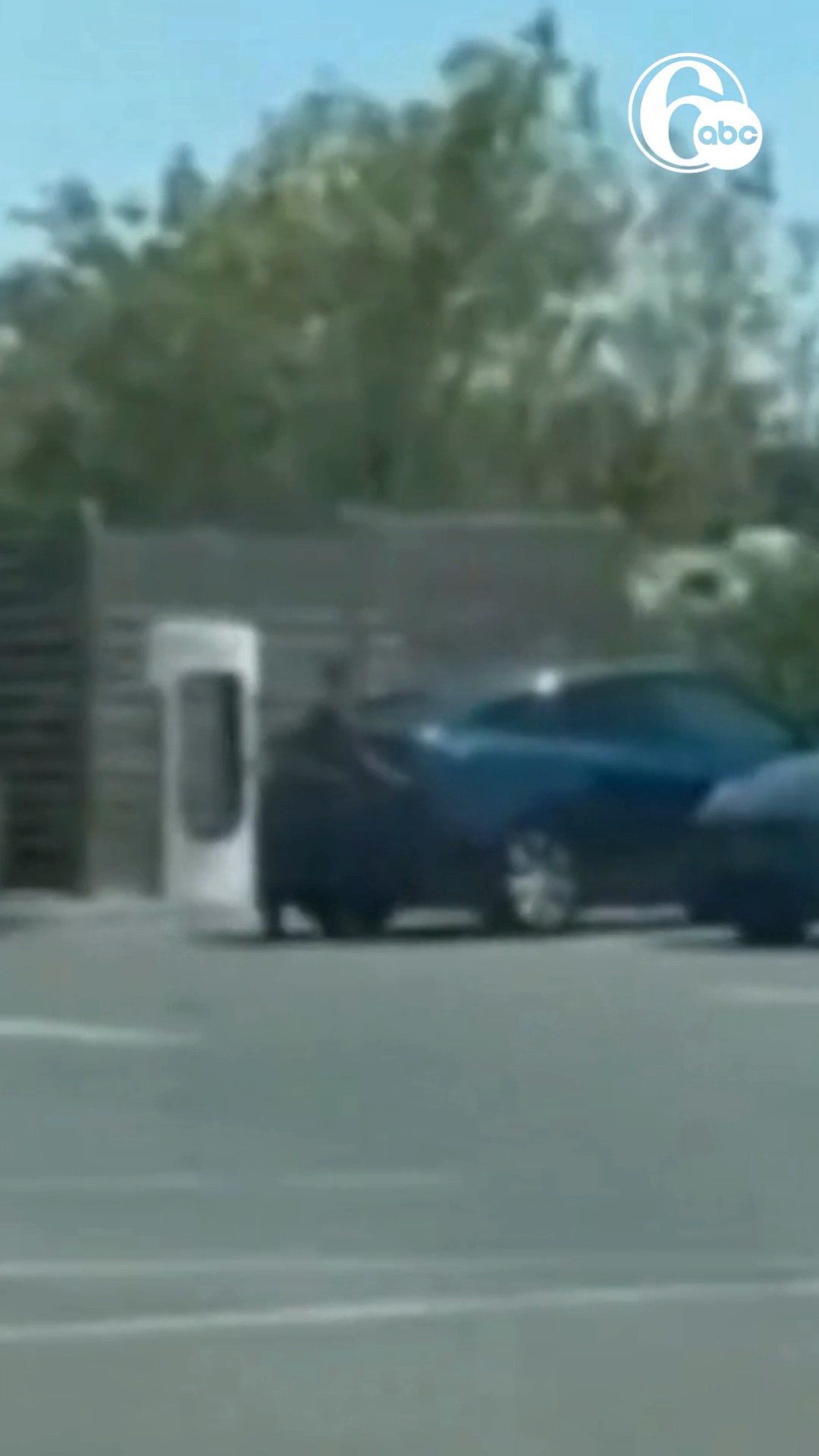 Police confirm 3 deaths, 7 injuries after shooting at Idaho In-N-Out