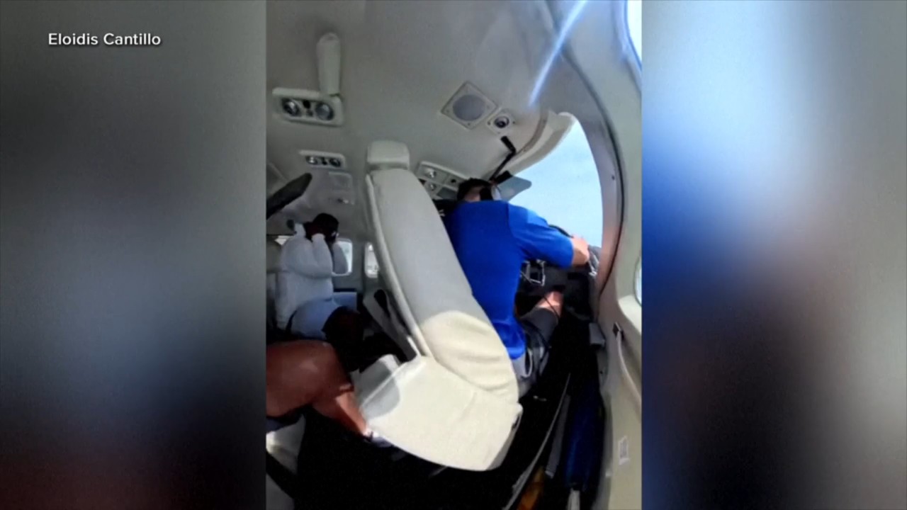 Americans rescued after aircraft goes down off Bahamas