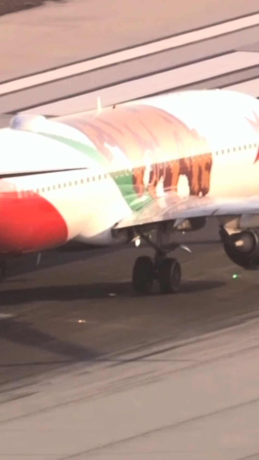 Southwest flight had nose gear issue at Midway airport, airline says