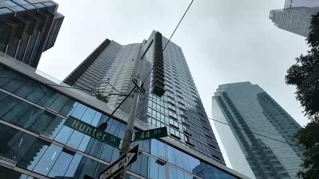 Naked man taken into custody after deadly high-rise stabbing in Long Island City, Queens - ABC7 New York