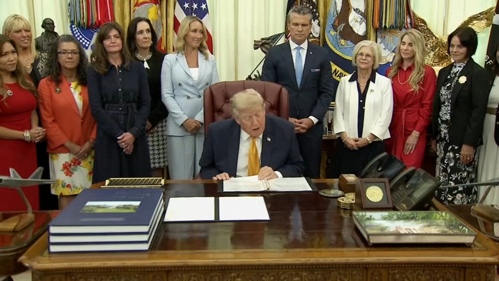 Trump says new talks are 'last chance' for Iran to forge deal