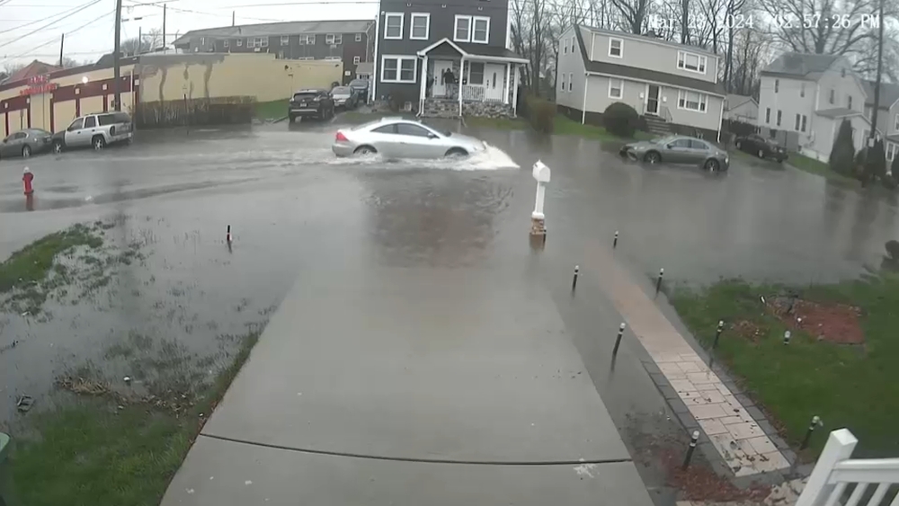 7 On Your Side helps man obtain flood insurance on house