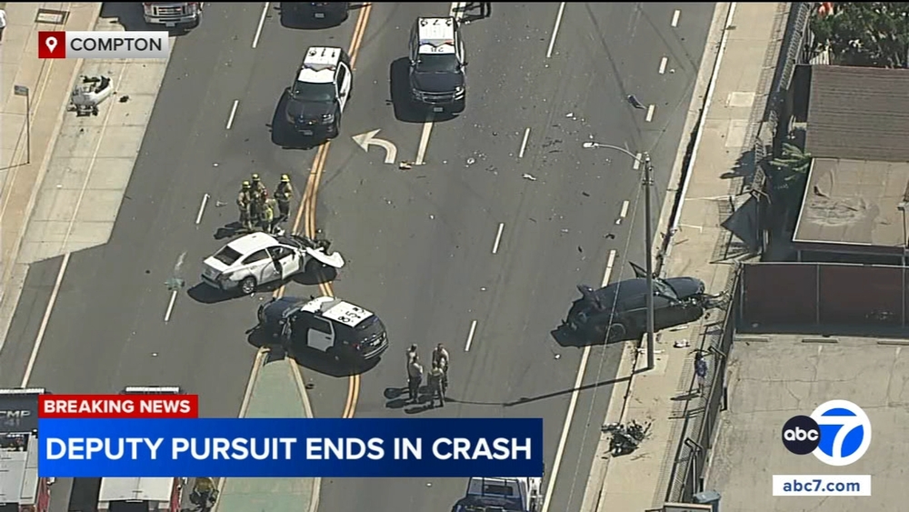 Chase ends in violent Compton crash; suspects arrested after fleeing