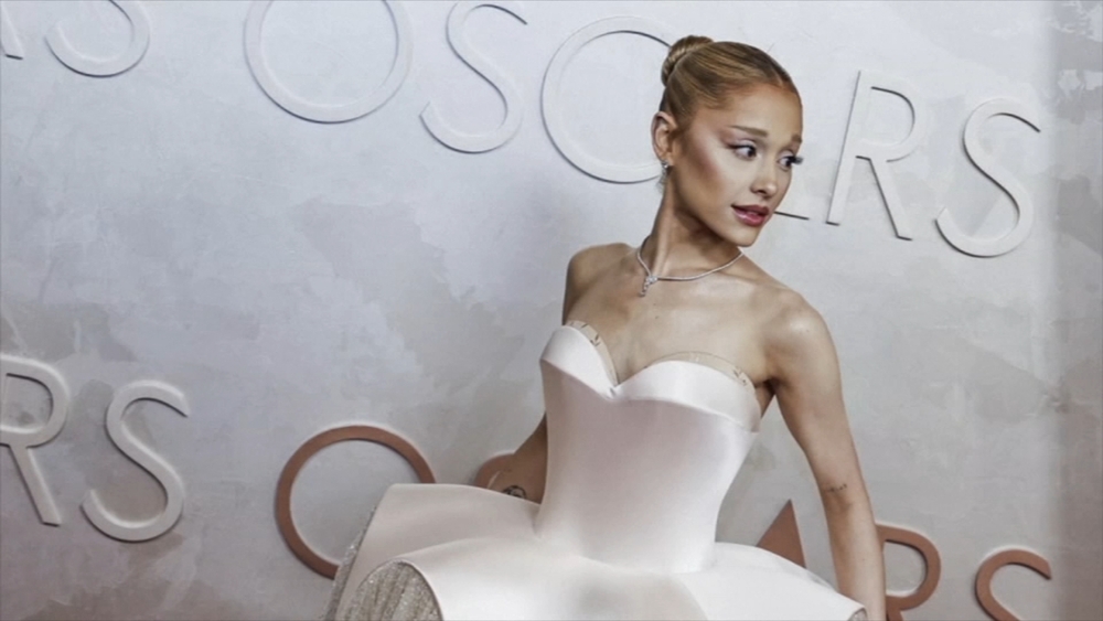 Ariana Grande speaks out in Chicago on stepping back from public eye