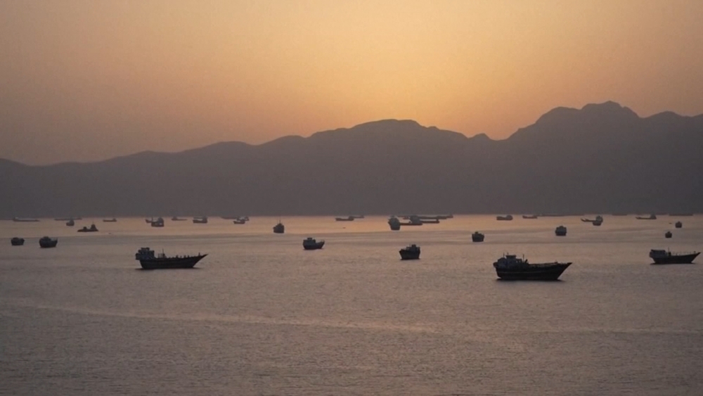 Trump admin. touts 'progress' in negotiations between Iran, Oman to reopen Strait of Hormuz