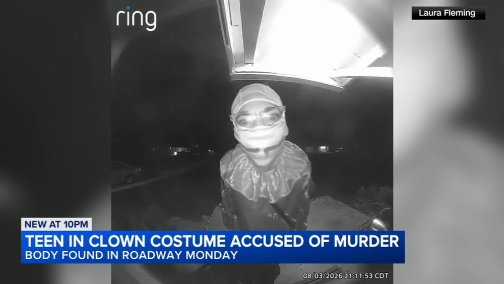 Doorbell video shows clown-costumed teen accused in downstate murder