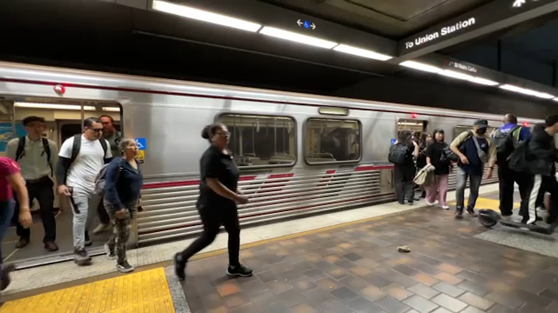 LA Metro reports 57% reduction in homelessness on public transit