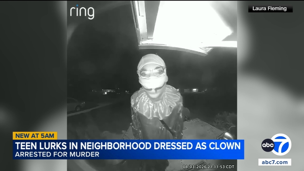 Doorbell camera captures teen murder suspect dressed as clown 