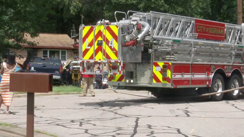1 dead in Durham house fire