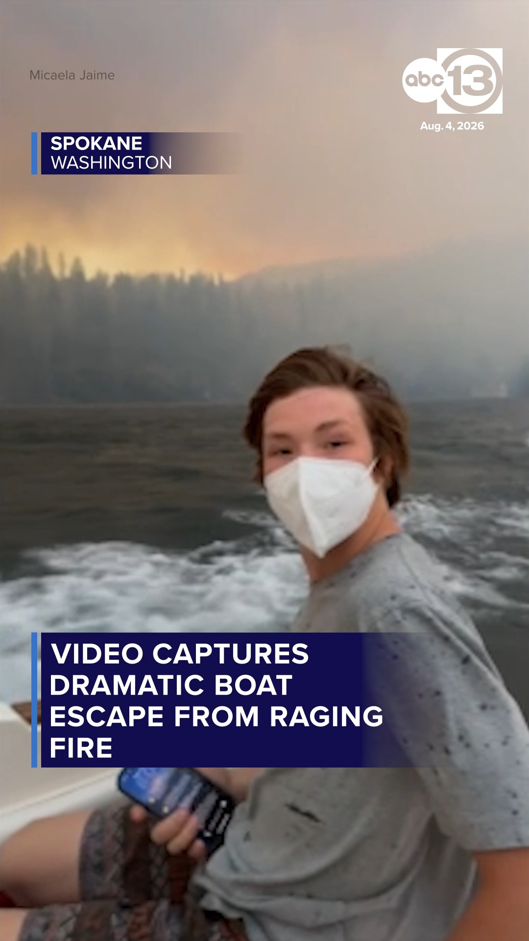 Video Captures Dramatic Boat Escape from Raging Fire