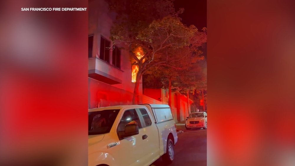 1 hurt, 18 rescued in San Francisco apartment building fire: SFFD