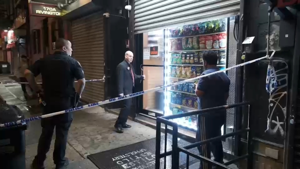 Deli worker shot and injured in attempted armed robbery on Lower East Side, suspect sought