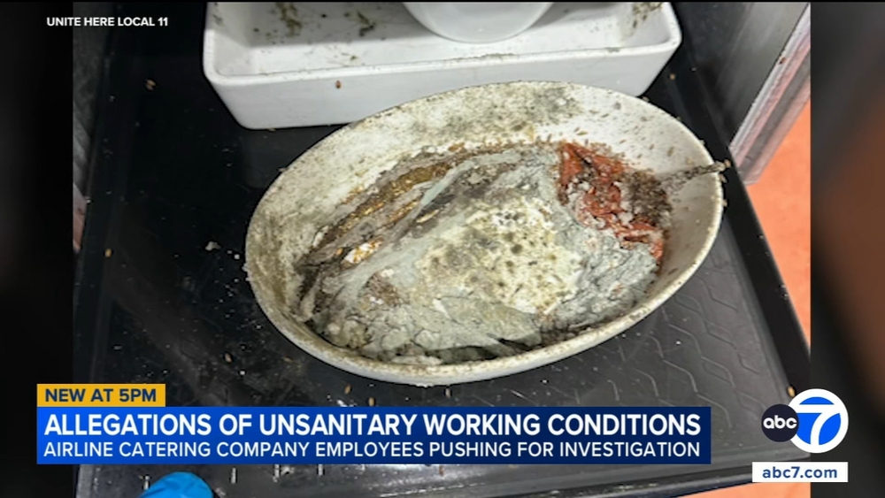 Workers allege unsanitary conditions at catering facility serving LAX