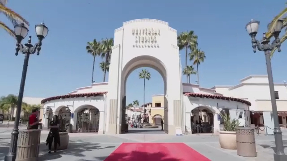 Measles exposure reported at Universal Studios Hollywood