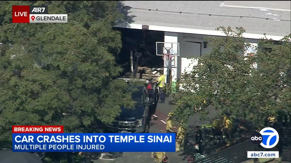 Car crashes into preschool in Glendale, injuring eight