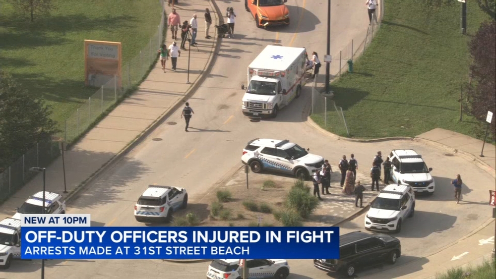 Off-duty officers among 4 victims injured in fight at South Side beach