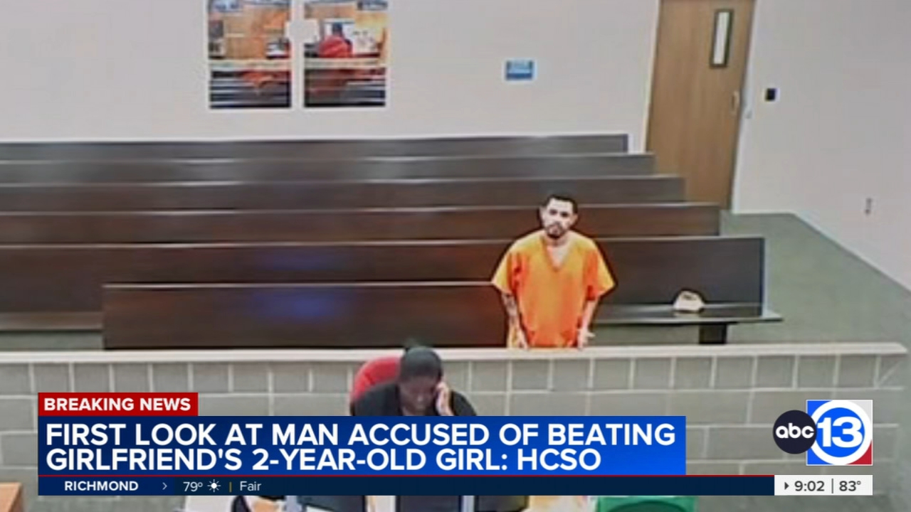 Man appears in court, charged with hitting toddler multiple times in Harris County