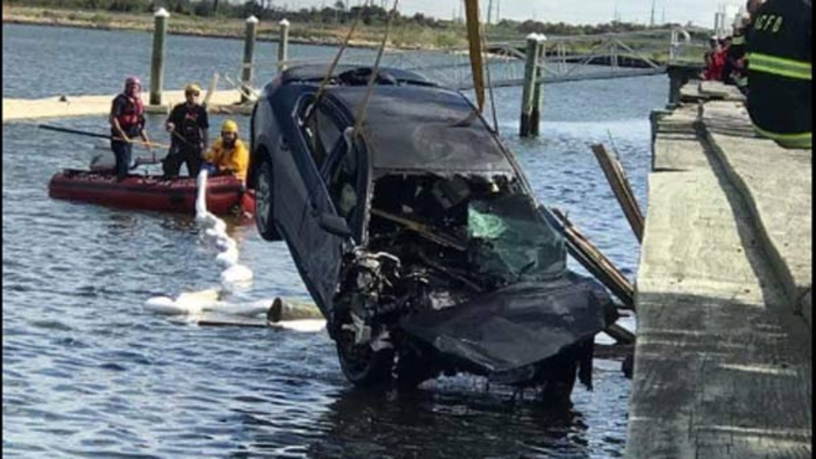 1 critical after SUV crashes into Atlantic City bay 6abc Philadelphia