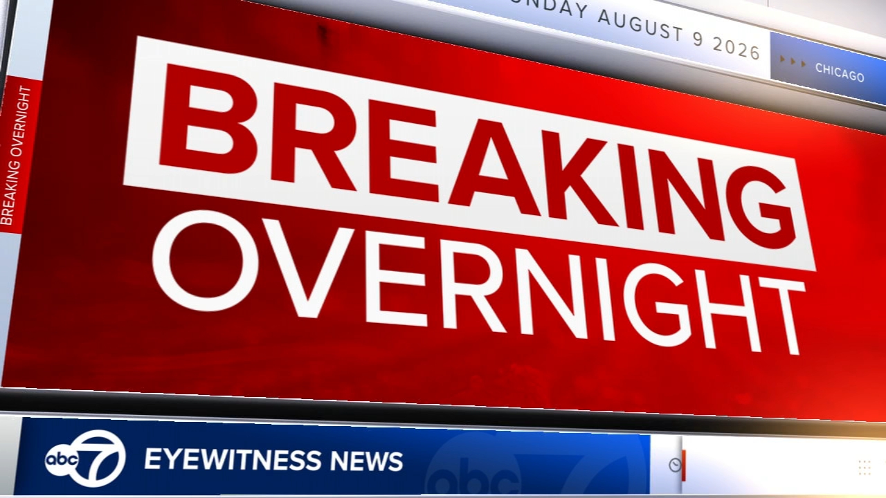 2 dead, 12 injured after boat capsizes near Liberty Island, NY officials say