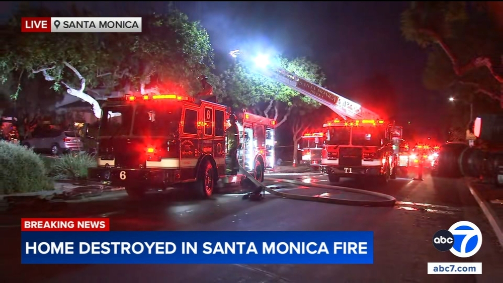 2 killed in Santa Monica house fire, officials say