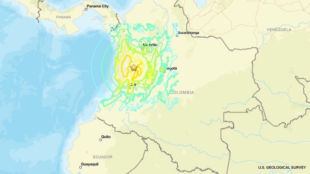 Powerful earthquake shakes Colombia, Ecuador