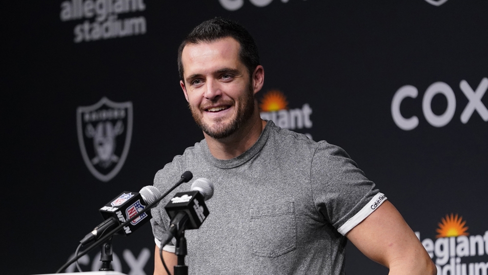 Ex-Raiders QB Derek Carr joins UCLA's coaching staff as special adviser to Bob Chesney
