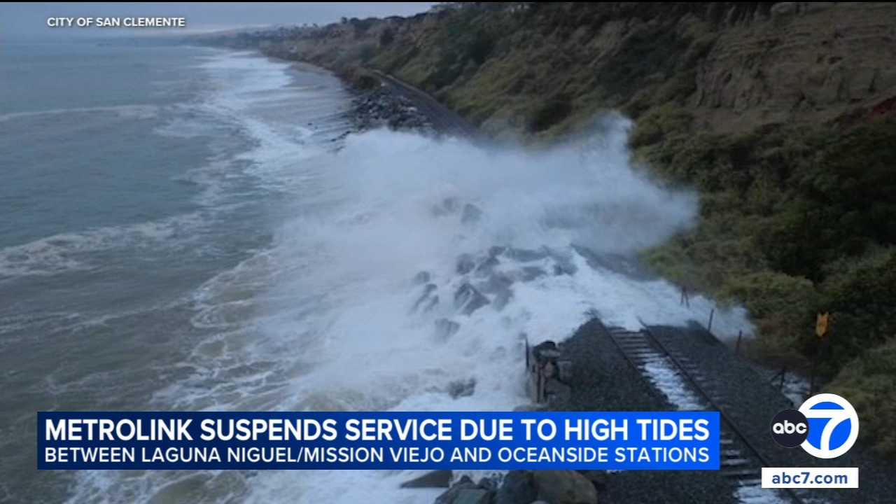 Metrolink suspends South Orange County rail service due to high tides