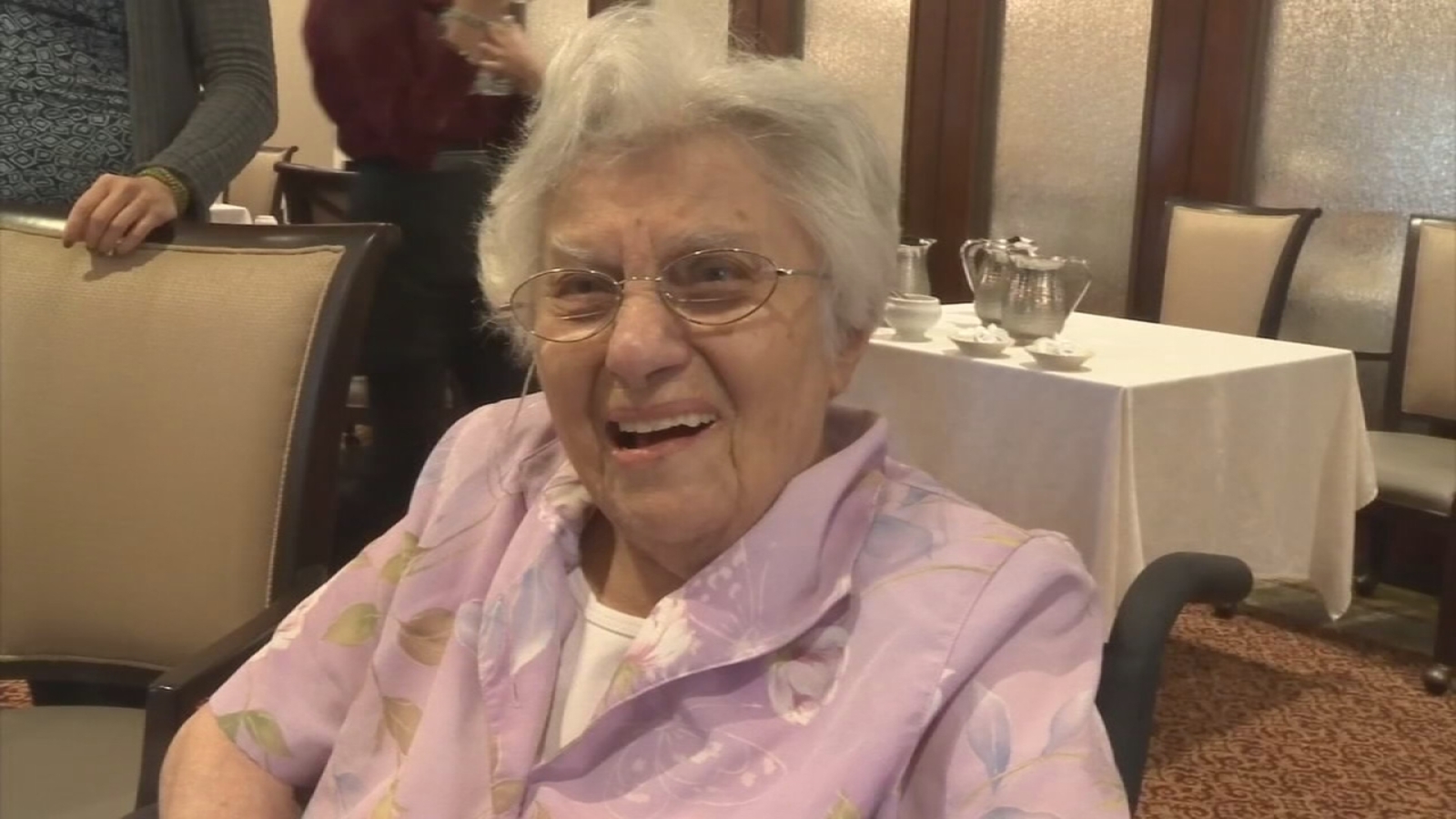 Pennsylvania Woman Celebrates 105th Birthday Credits Kissing Abc7 New York