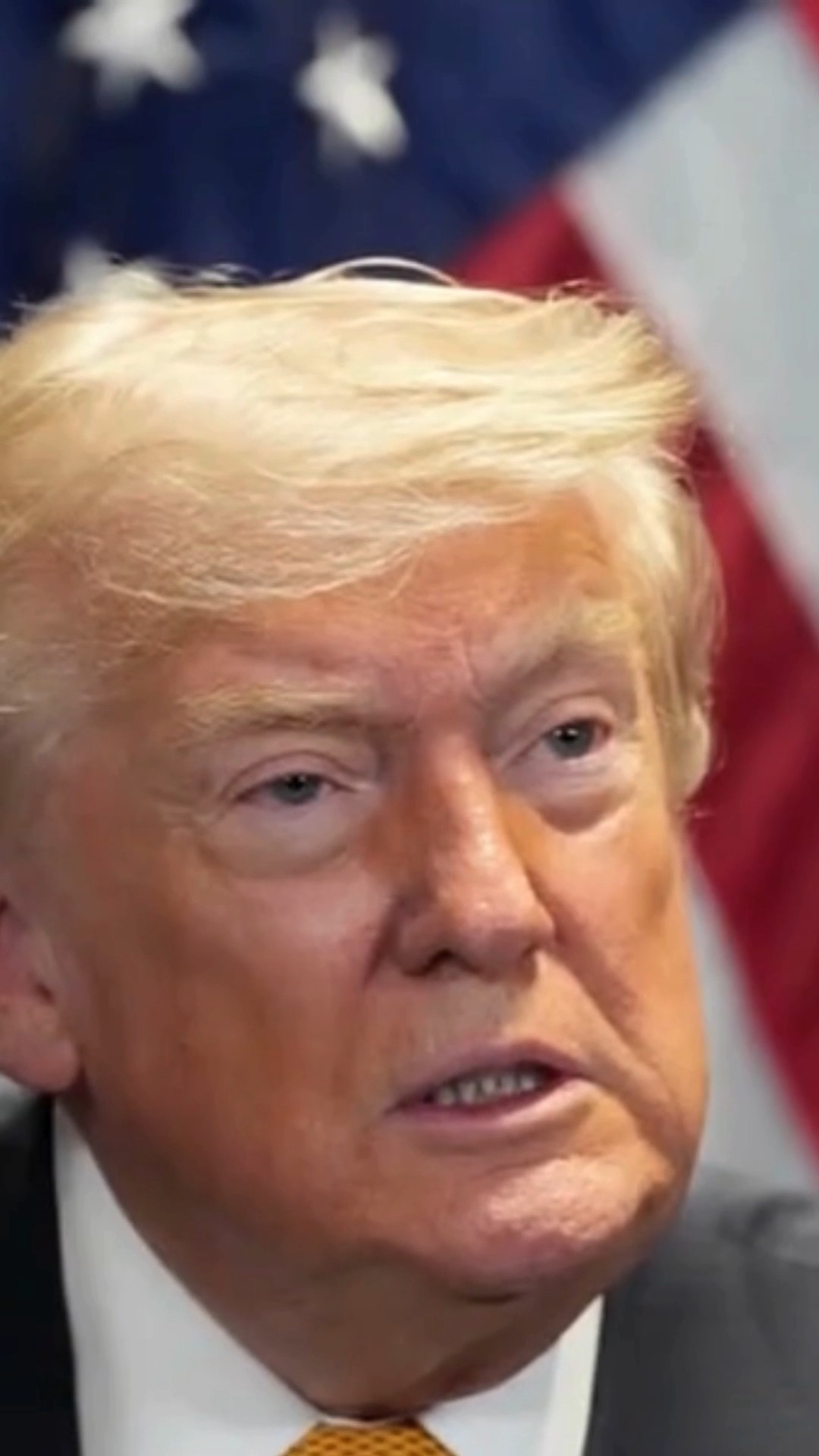 Trump reportedly used catering truck to sneak off Air Force One