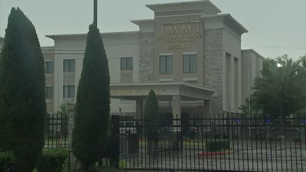 Docs share startling details on pastor's treatment toward 'laborers'