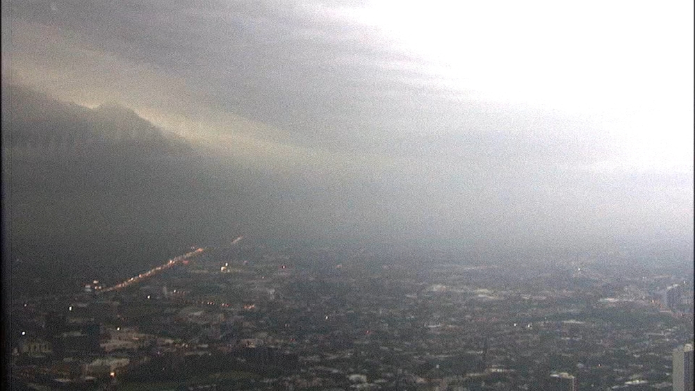 TIMELAPSE: Storm darkens city, spurs tornado warnings in Chicago
