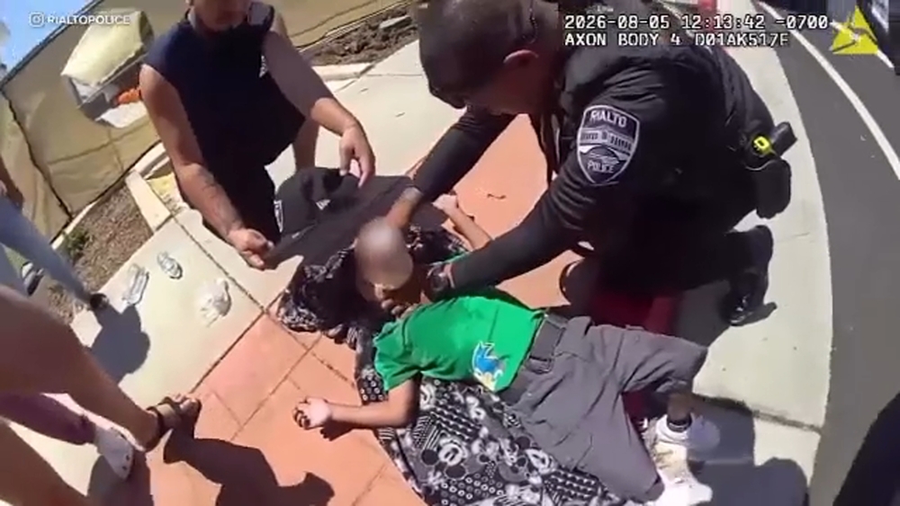 Rialto officer saves choking 3-year-old boy, bodycam video shows