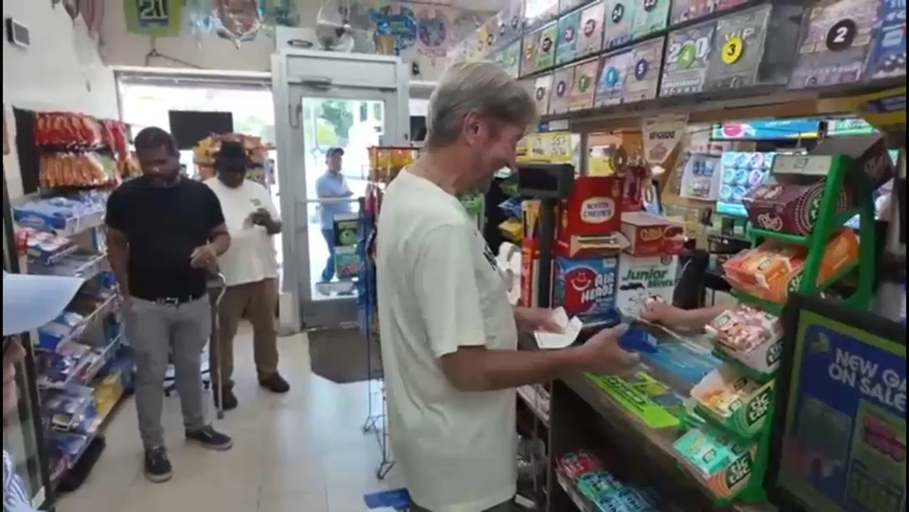 Powerball jackpot hits $1 billion for Wednesday's drawing