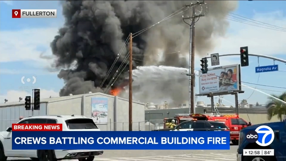Dramatic fire erupts at Fullerton Municipal Airport