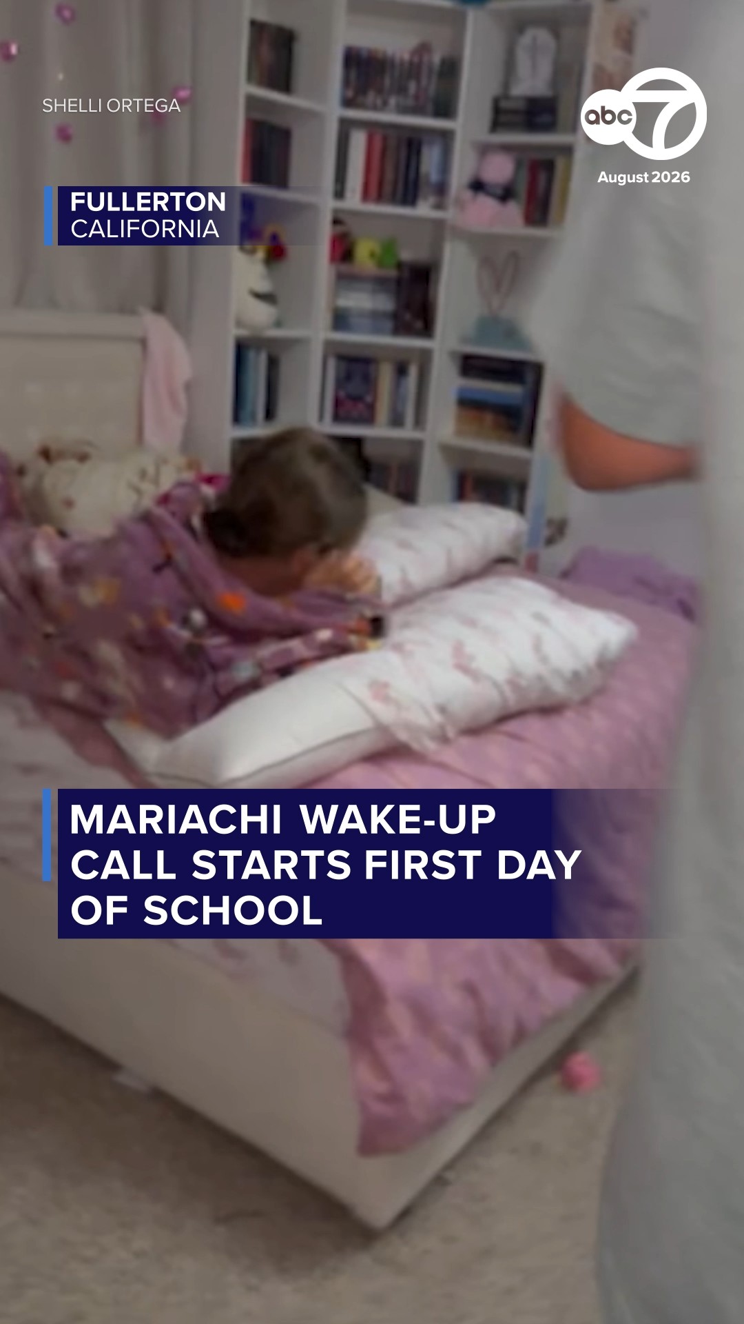 Mariachi wake-up call starts first day of school
