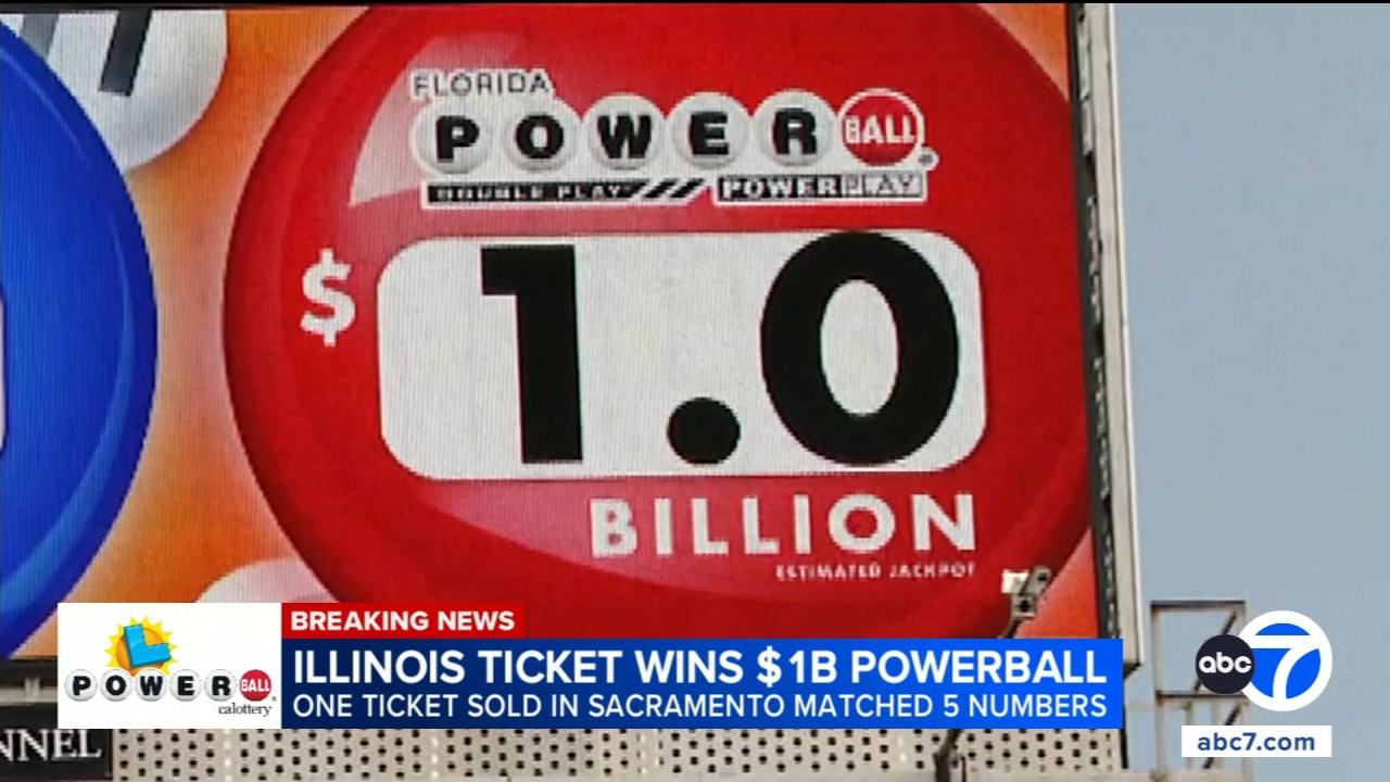 Powerball player in Illinois wins $1 billion jackpot