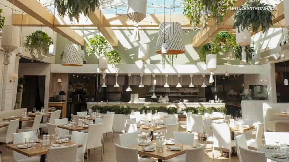 Chicago's Summer House Santa Monica shares BLT recipe